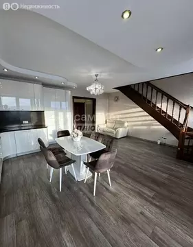 4-комнатная квартира: Иркутск, Байкальская улица, 244/5 (168 м)