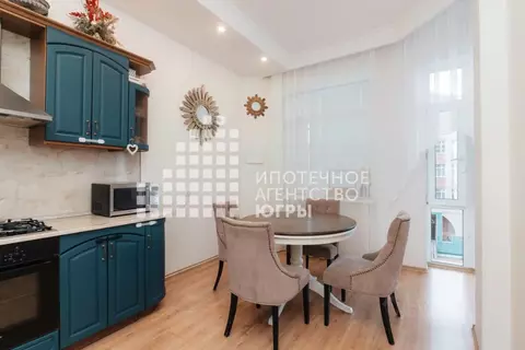 3-к кв. Ханты-Мансийский АО, Ханты-Мансийск ул. Дунина-Горкавича, 8 ...