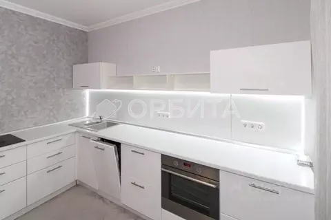 2-к кв. Тюменская область, Тюмень Ямская ул., 86 (73.1 м)