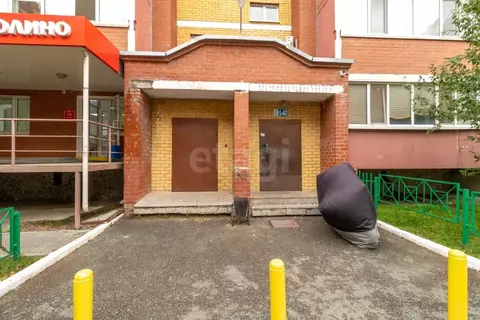2-к кв. Тюменская область, Тюмень ул. Казачьи луга, 9 (57.4 м)