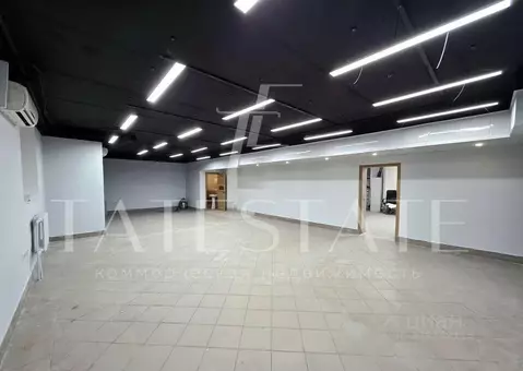 Помещение свободного назначения в Татарстан, Казань ул. Кул Гали, 24 ...