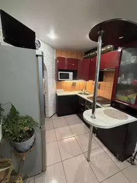 3-к кв. Омская область, Омск Заозерная ул., 10 (59.0 м)