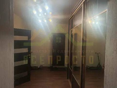 Продается 2-комнатная квартира