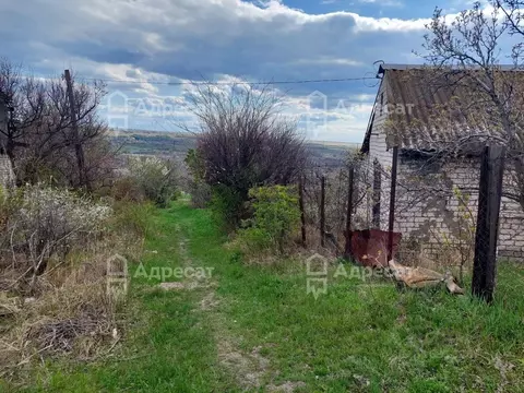 Дом в Волгоградская область, Волгоград Восход СНТ,  (43 м)