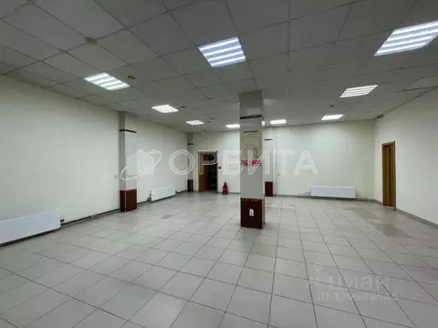 Помещение свободного назначения в Тюменская область, Тюмень ул. 50 лет ...