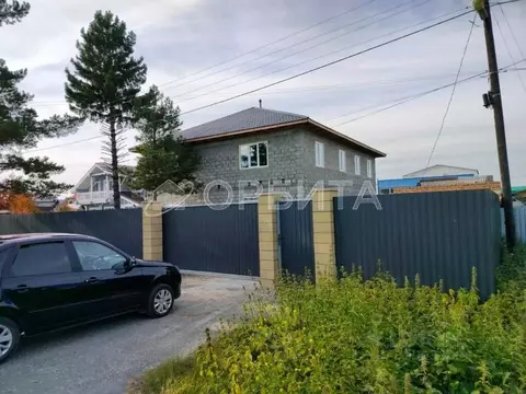 Дом в Тюменская область, Тюмень Парфеново мкр, ул. Лобкова (285 м)