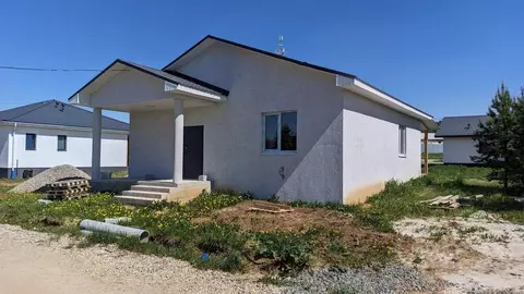 Дом в Свердловская область, Белоярский муниципальный округ, пос. ...