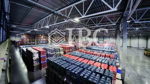 Склад в Московская область, Клин городской округ, д. Першутино ш. ...