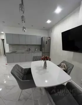 Студия Тюменская область, Тюмень ул. Мельникайте, 150 (36.5 м)