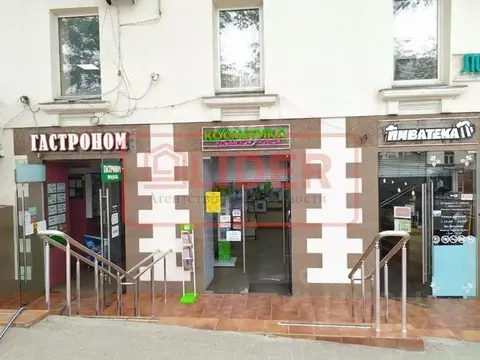 Торговая площадь в Севастополь ул. Адмирала Октябрьского, 3 (93 м)