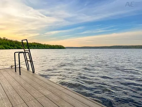 Дом в Ленинградская область, Выборгский район, Полянское с/пос, пос. ...