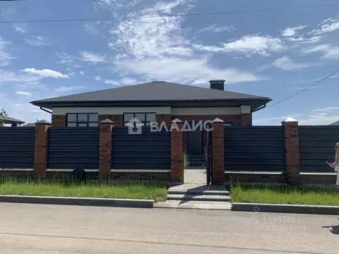 Дом в Воронежская область, Рамонский район, Новоживотинновское с/пос, ...