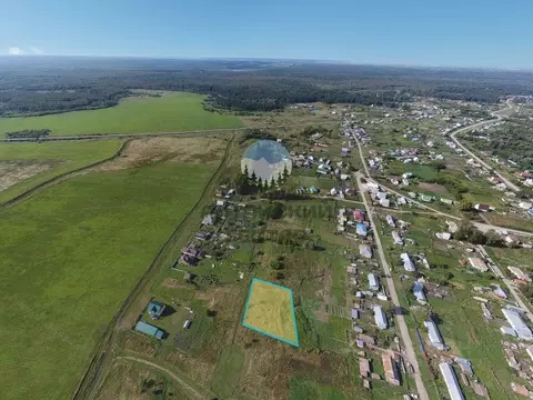 Участок в Алтайский край, Первомайский район, с. Повалиха Полевая ул. ...