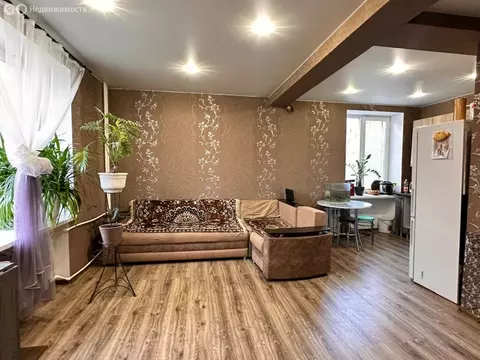 3-комнатная квартира: Волгоград, улица Германа Титова, 8 (66.1 м)