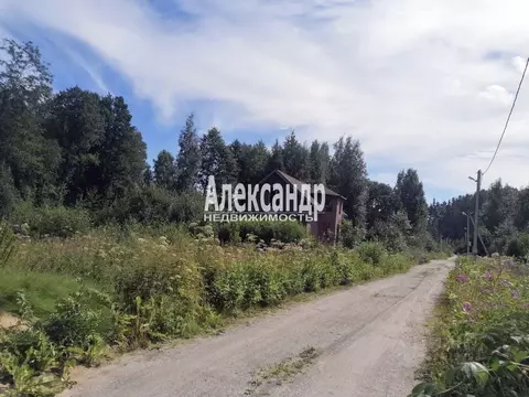 Дом в Ленинградская область, Приозерский район, Ларионовское с/пос, ...