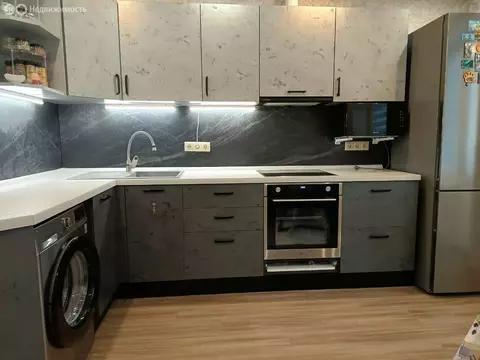 2-комнатная квартира: Ступино, улица Калинина, 8 (74.6 м)