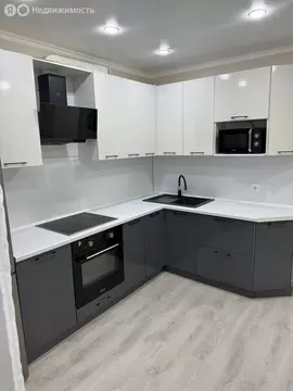 2-комнатная квартира: Октябрьский, улица Ляйлы Марданшиной, 2 (63.9 м)