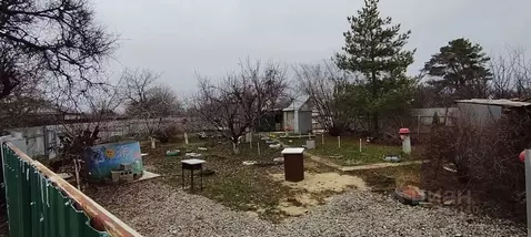 Дом в Волгоградская область, Волгоград Дзержинец СНТ, Винновский ...