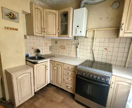 Продается 2-комнатная квартира