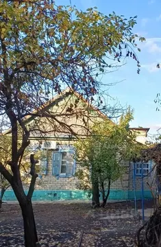 Дом в Волгоградская область, Волгоград пос. Сакко и Ванцетти, ул. ...