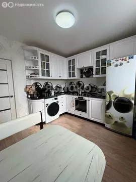 3-комнатная квартира: Березники, микрорайон Усольский-2, улица ...