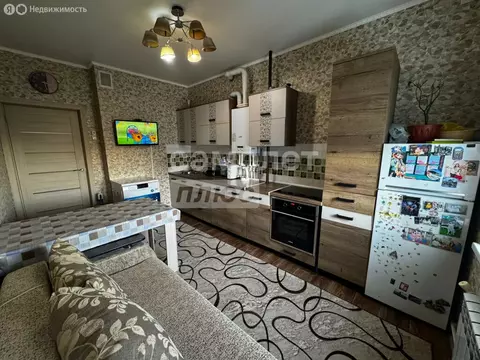 2-комнатная квартира: Астрахань, микрорайон имени Бабаевского, улица ...