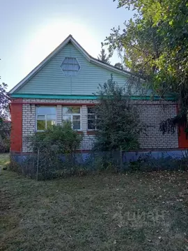 Дом в Курская область, Курский район, д. Полевая ул. Пристанционная ...