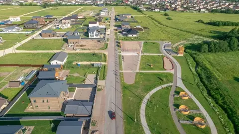 Участок в Ленинградская область, Гатчинский муниципальный округ, д. ...