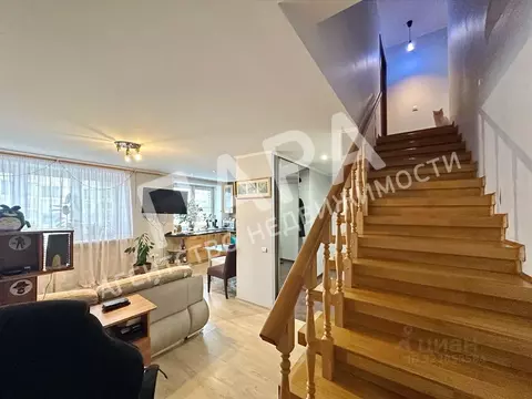 3-к кв. Самарская область, Самара Ленинградская ул., 83 (75.0 м)