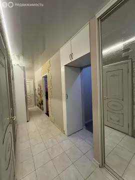 2-комнатная квартира: Тюмень, улица Николая Фёдорова, 17к1 (58.8 м)