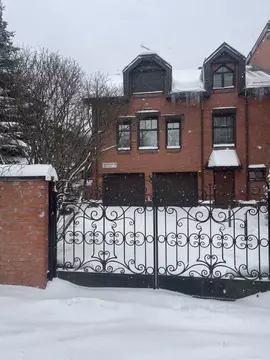 Таунхаус в Санкт-Петербург Парголовский пер., 9 (265 м)