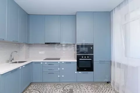 2-к кв. Тюменская область, Тюмень ул. Тимофея Чаркова, 81к1 (62.5 м)