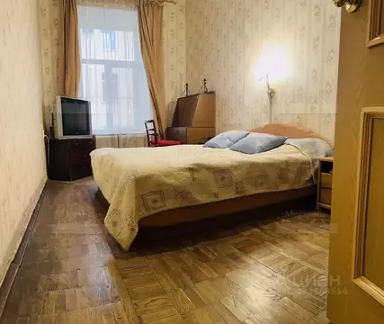 3-к кв. Санкт-Петербург Лахтинская ул., 25 (74.0 м)