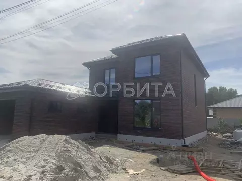 Дом в Тюменская область, Тюменский муниципальный округ, пос. ...