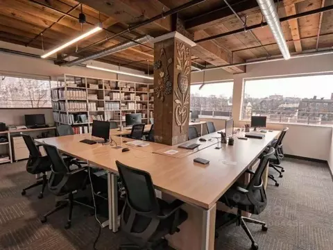 Помещение свободного назначения в Санкт-Петербург Октябрьская наб., ...