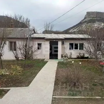 Дом в Крым, Бахчисарайский район, Верхореченское с/пос, с. Машино ул. ...