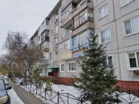 2-к кв. Омская область, Омск Сибирский просп., 8/4 (43.4 м)