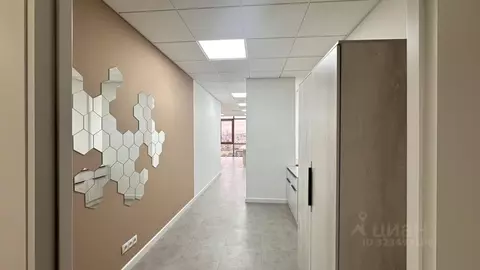 Офис в Свердловская область, Екатеринбург ул. Красноармейская, 10 (51 ...