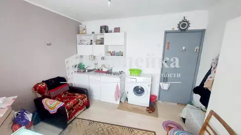 Комната Омская область, Омск просп. Космический, 20к2 (12.0 м)