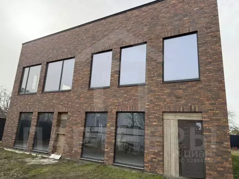 Помещение свободного назначения в Краснодарский край, Краснодар ул. ...