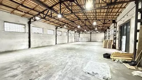 Склад в Брянская область, Брянский район, Свенское с/пос, пос. Свень ...