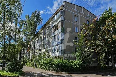 Продается 2-комнатная квартира