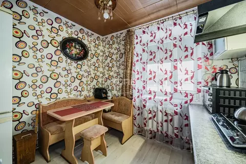 3-к кв. Калининградская область, Славский муниципальный округ, пос. ...