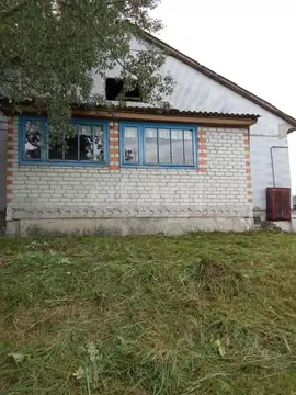 3-к кв. Брянская область, Навлинский район, Синезерское с/пос, с. ...