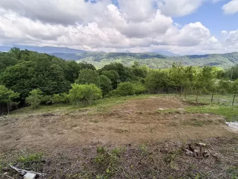 Участок в Краснодарский край, Сочи городской округ, с. Илларионовка  ...