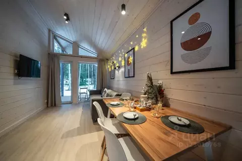 Дом в Ленинградская область, Приозерский район, Ромашкинское с/пос, ...