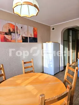 Продается 3-комнатная квартира