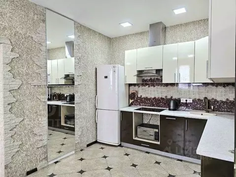 2-к кв. Волгоградская область, Волгоград ул. Милиционера Буханцева, 52 ...