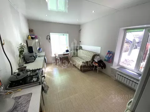 Дом в Брянская область, Брасовский район, Локоть рп ул. Маркова, 30 ...