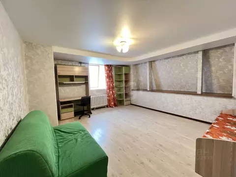 2-к кв. Татарстан, Казань Меридианная ул., 3 (61.4 м)